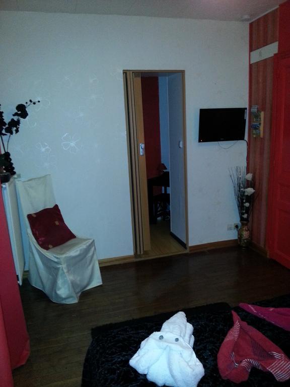 A La Belle Carpe Hotel Vauquois Exterior foto